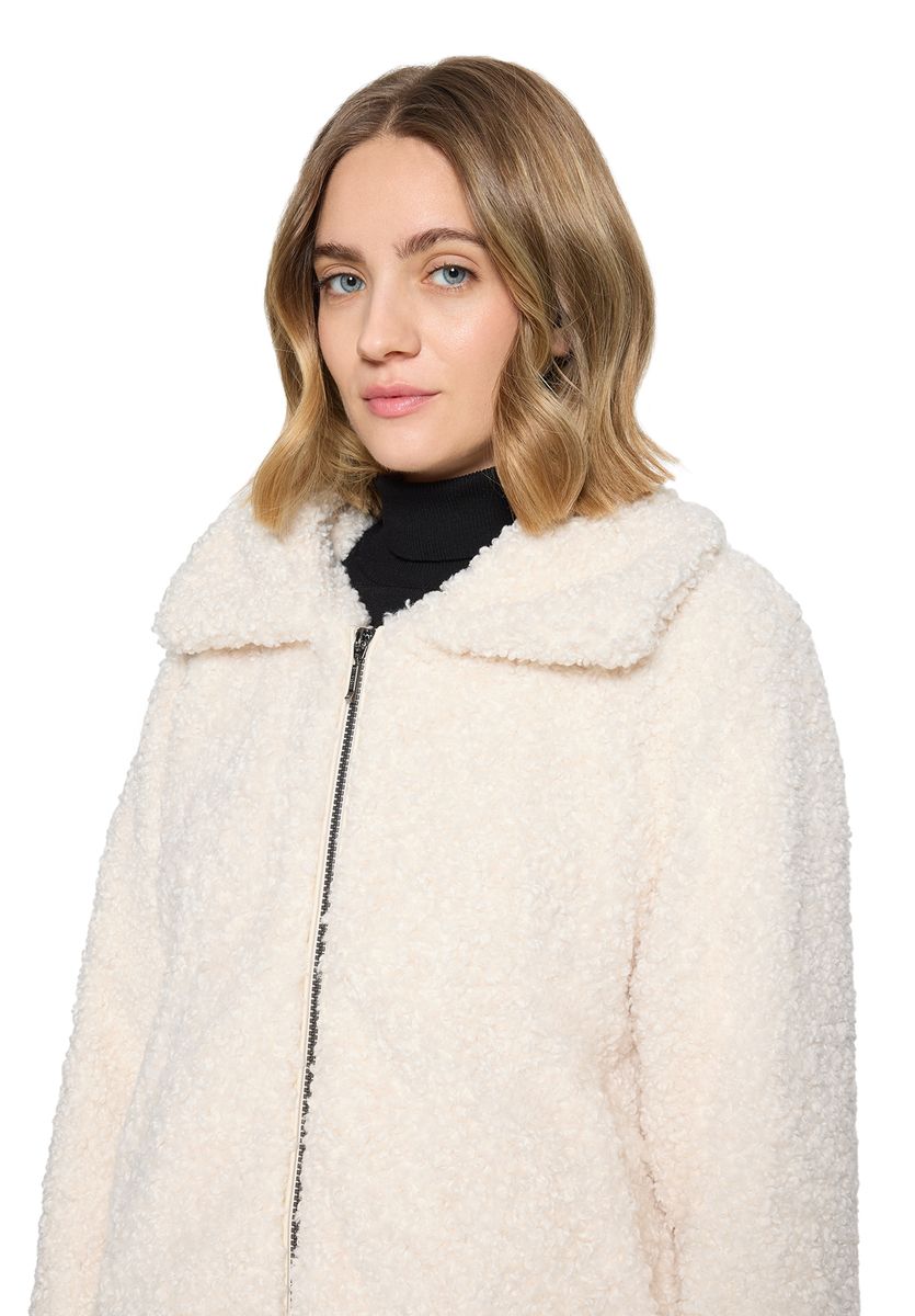 Plüschjacke