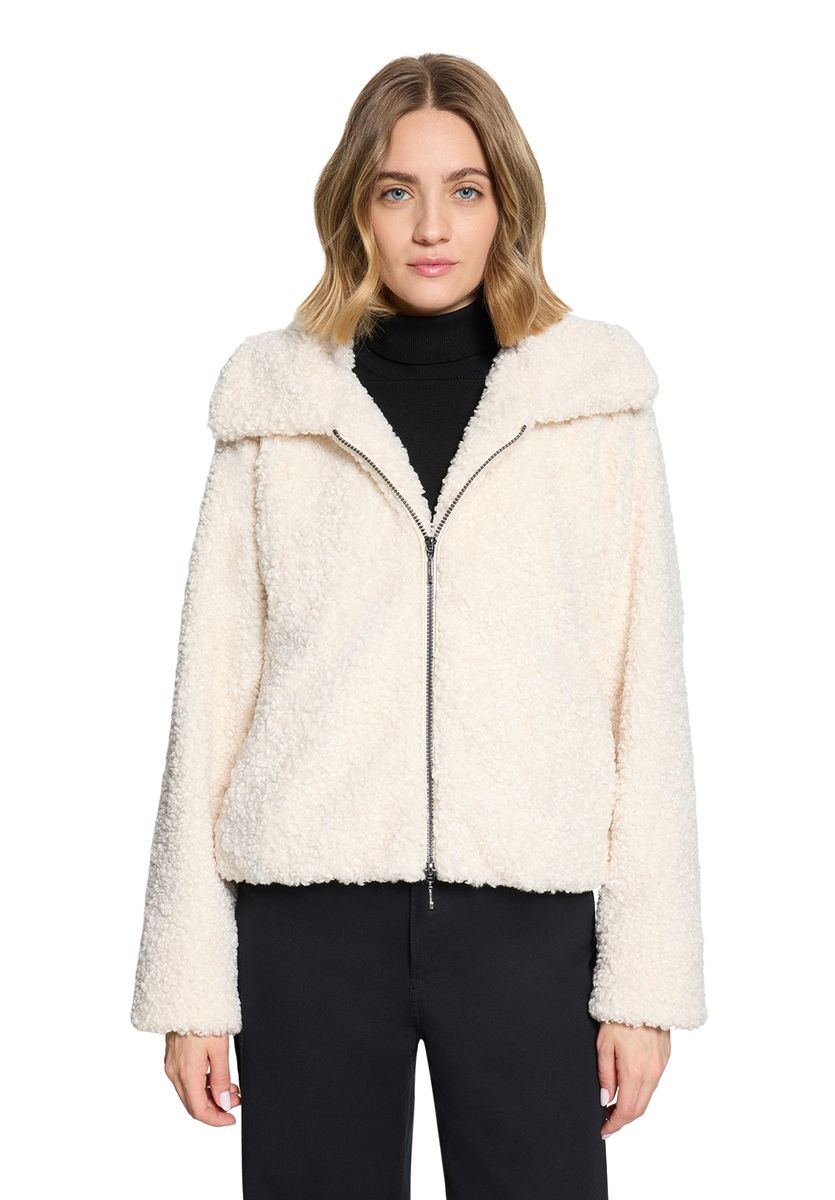 Plüschjacke