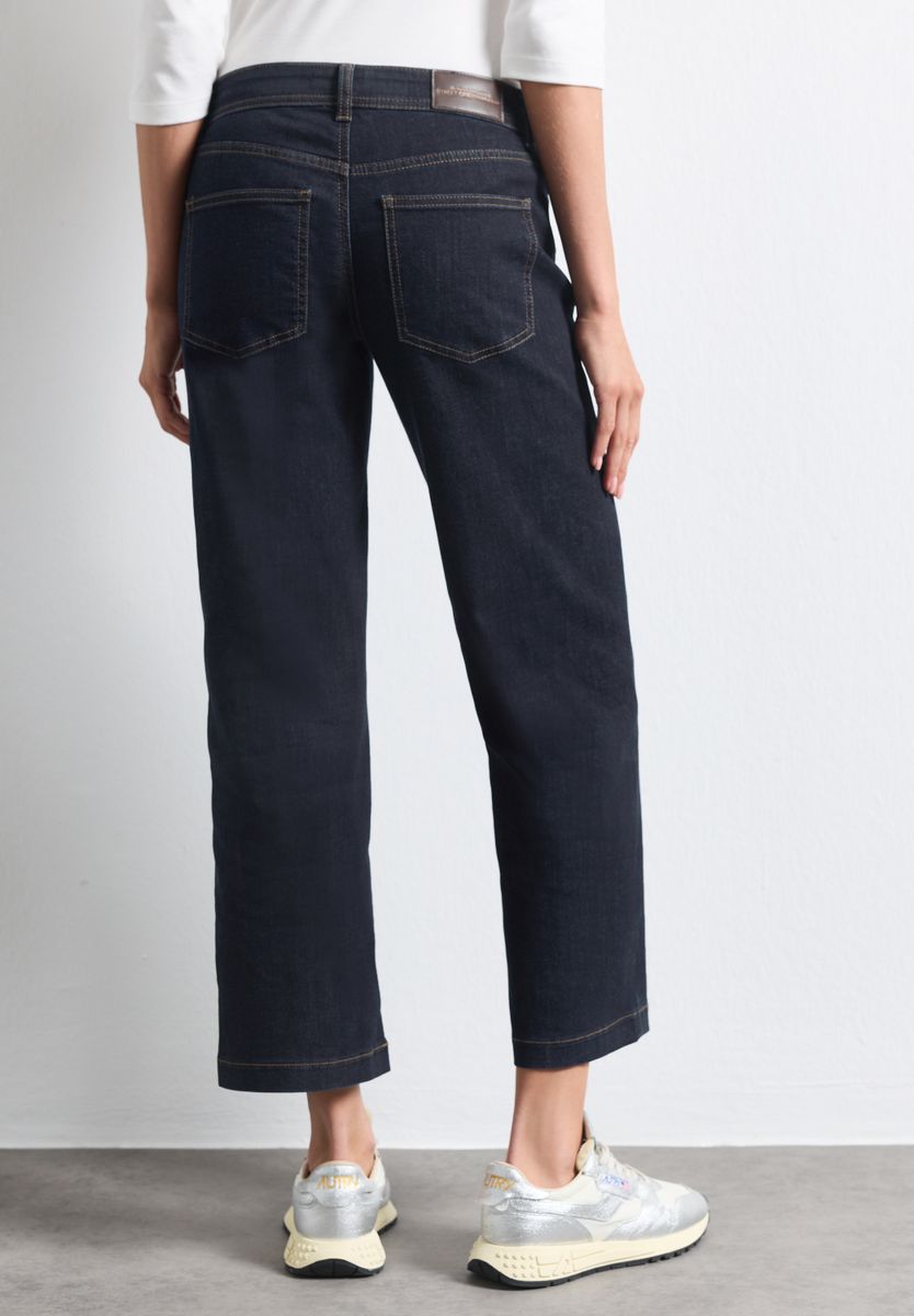 Mid Waist Straight Leg Jeans im Casual Fit