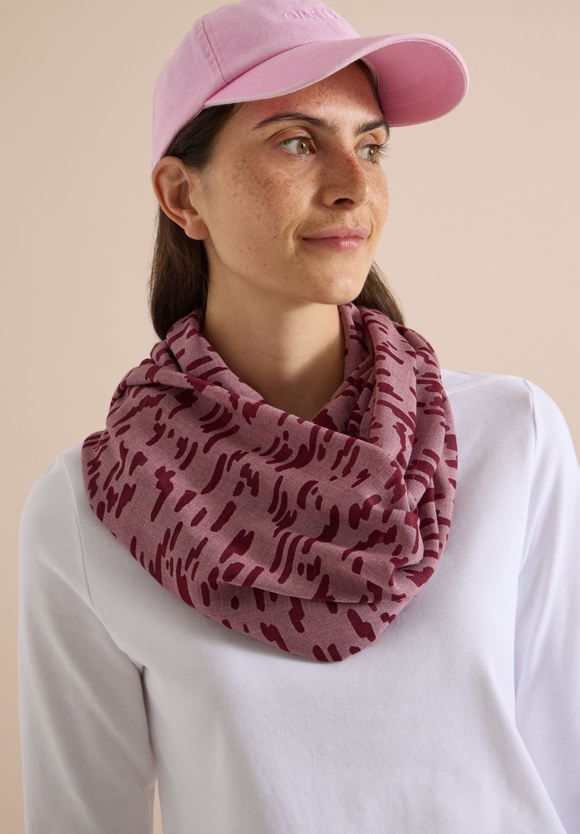 Loop-Schal im Ausbrenner-Look