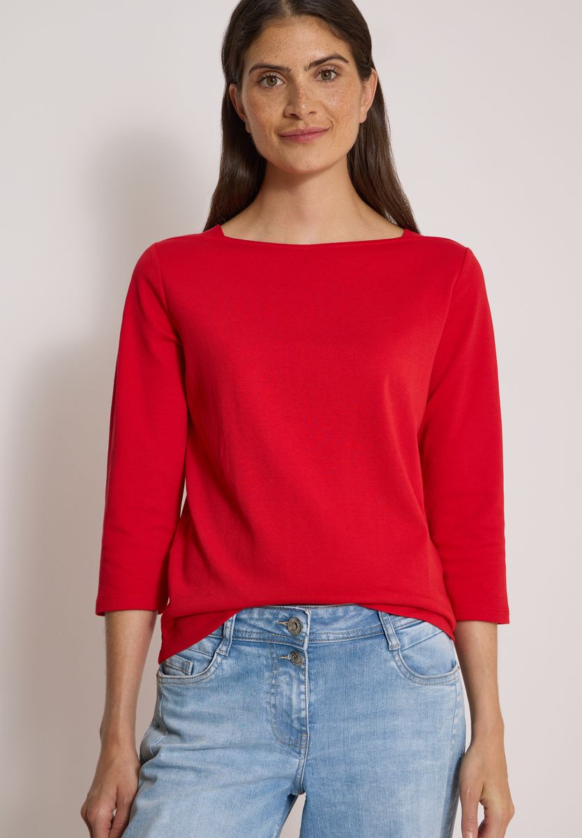 Basic Shirt mit U-Boot-Ausschnitt