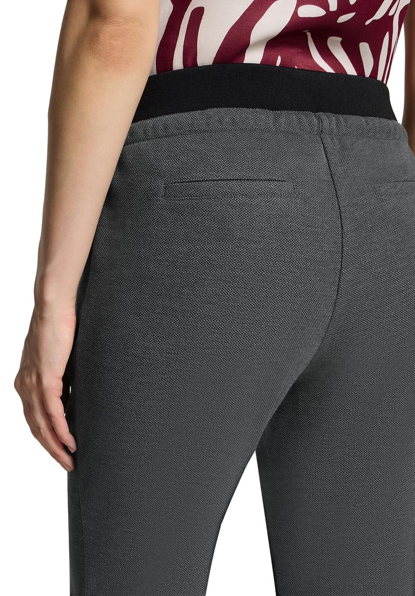 Schlupfhose