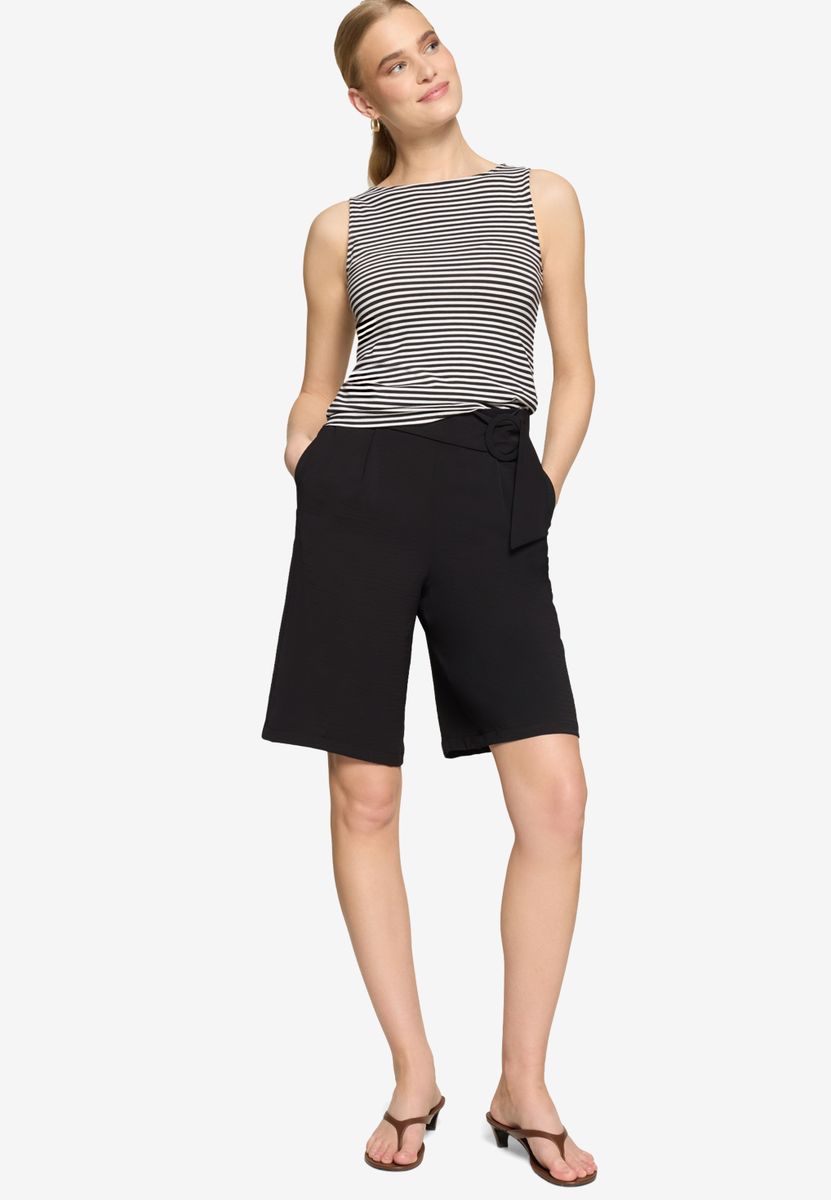 Bermuda-Shorts mit Gürtel