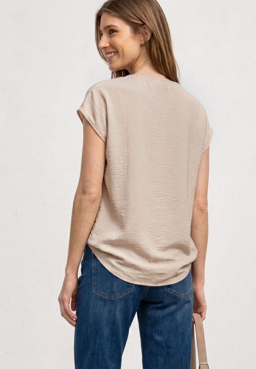 Blusenshirt mit Rundhals und Schnallendetail