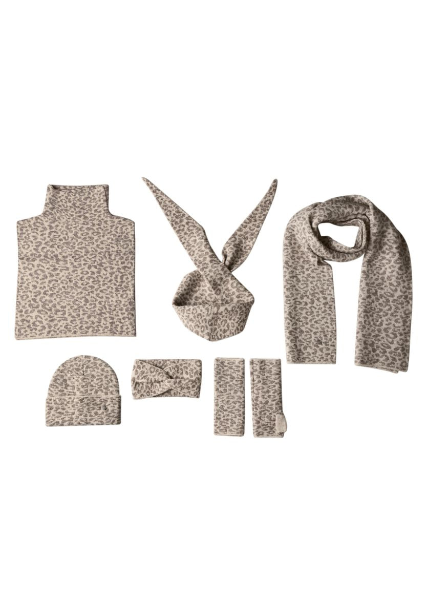 Jacquard Dreiecksschal mit Leo-Muster