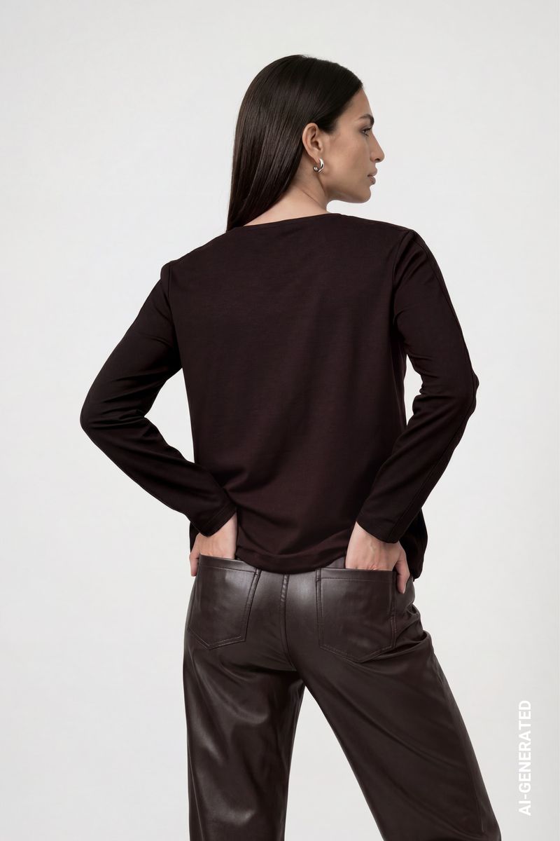 Blusenshirt mit Schmuckdetails