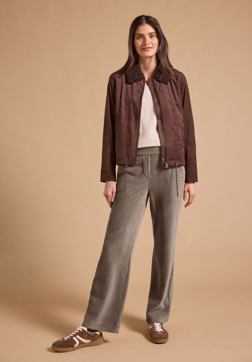 High Waist Straight Leg Hose im Loose Fit