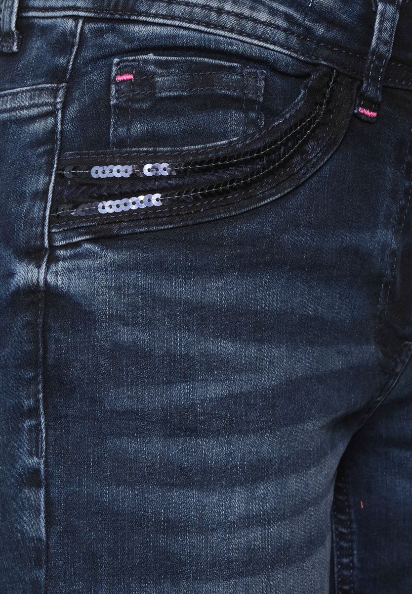 Loose Fit Jeans