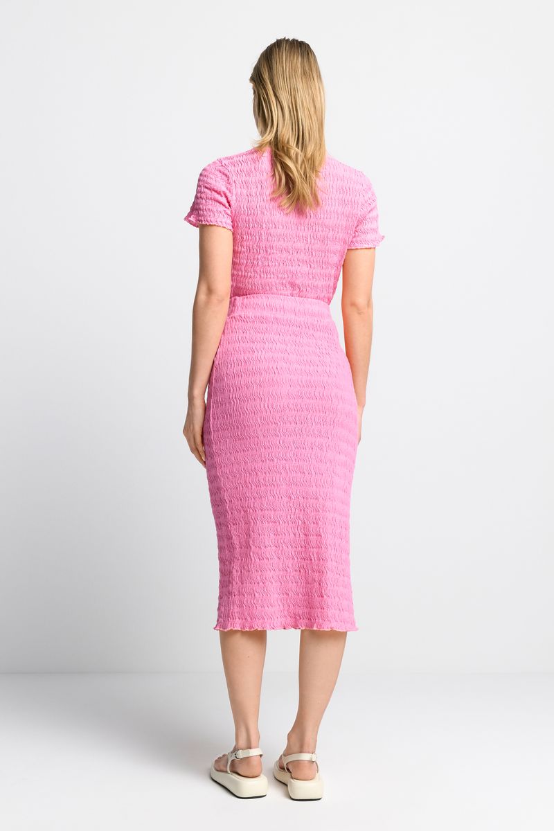 Crinkled pencil skirt