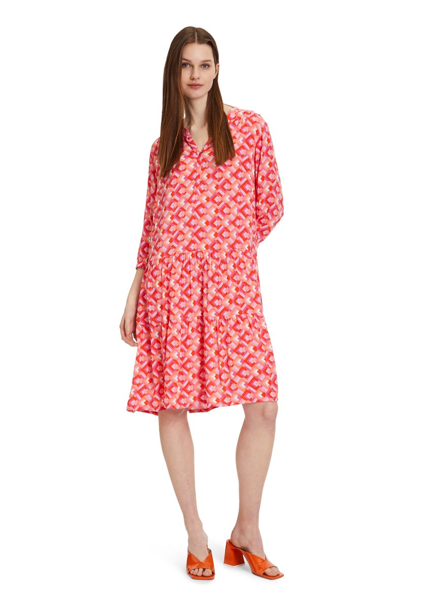 Blusenkleid