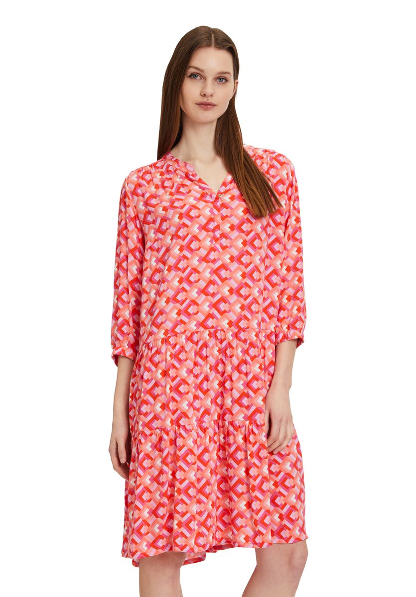 Blusenkleid