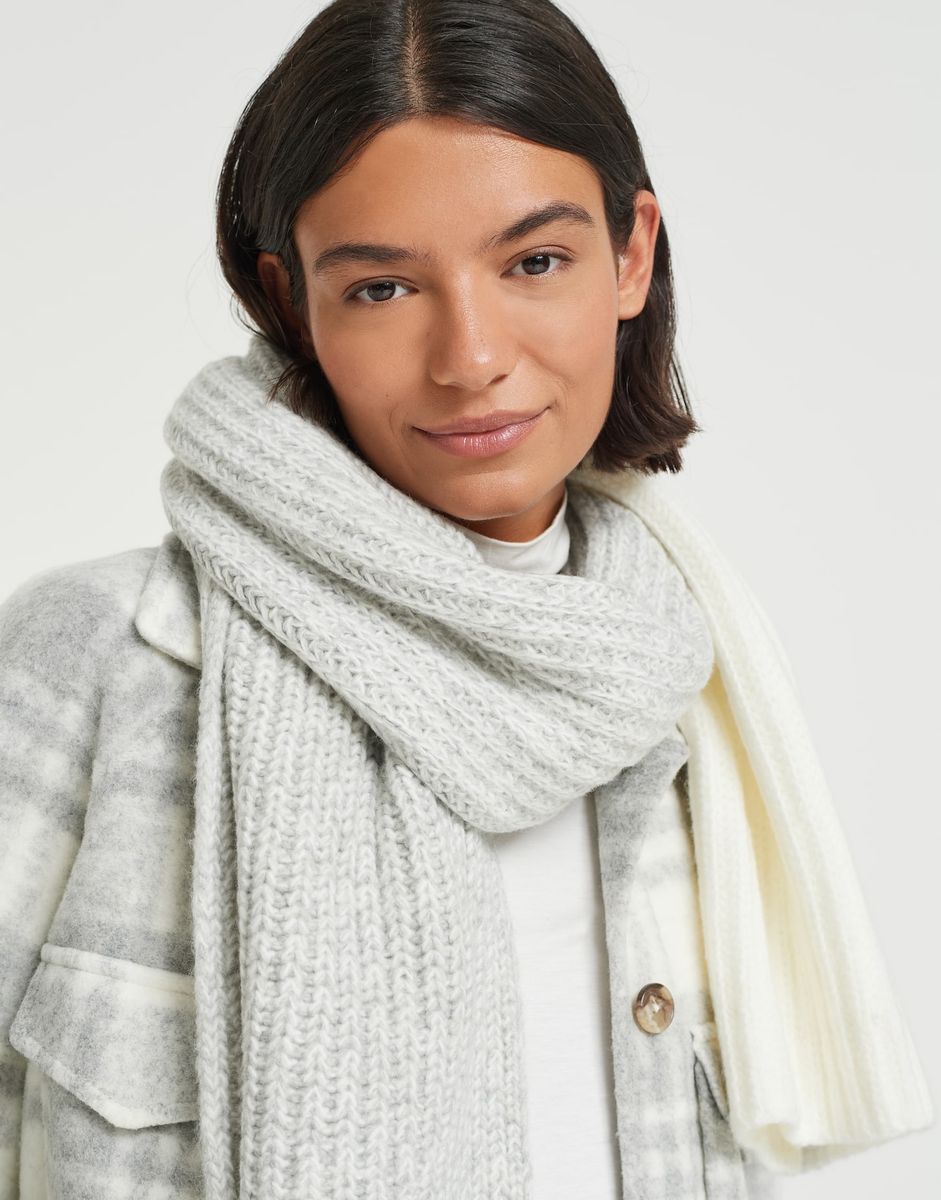 Abolta scarf