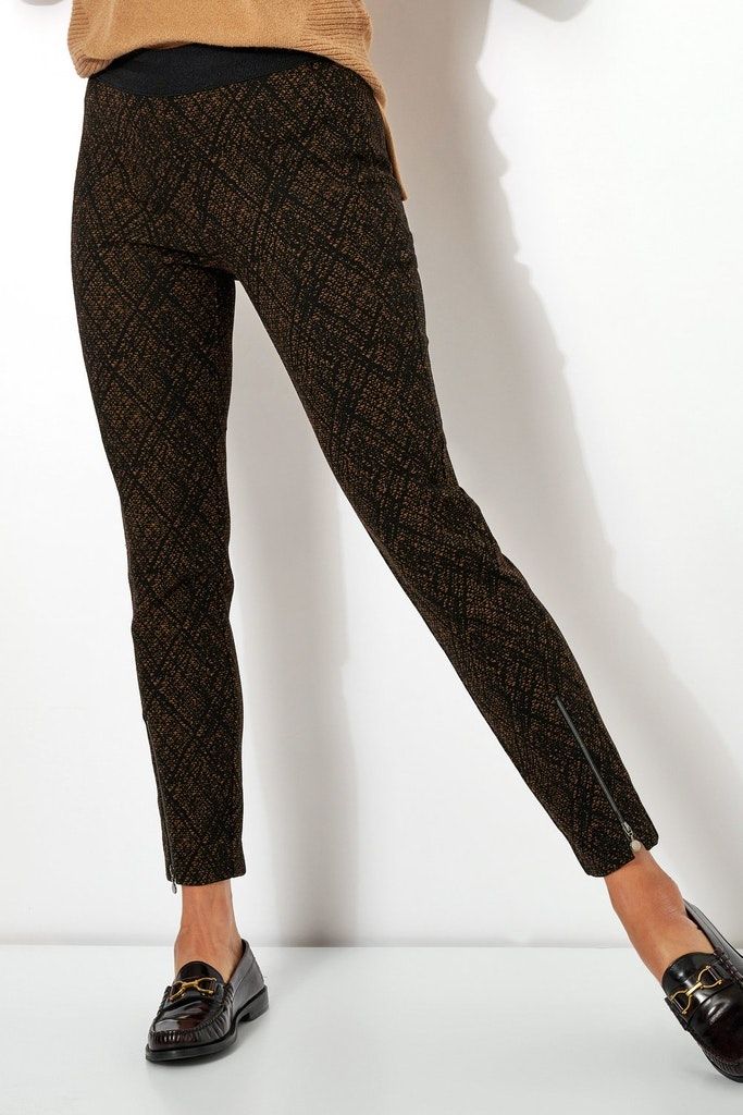 Jenny Zip CS