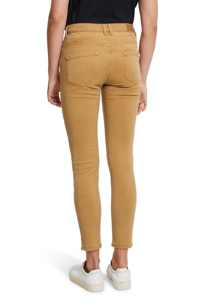 Modern fit jeans