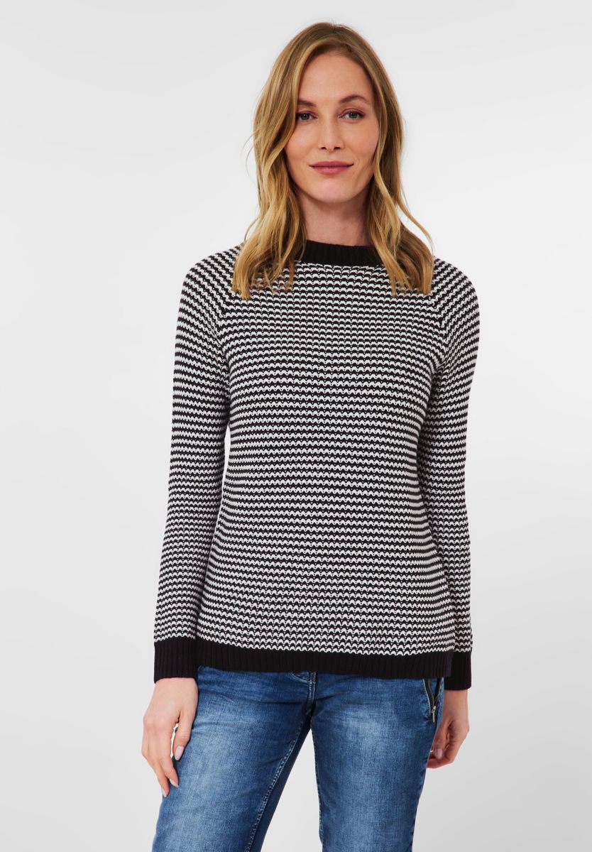 Pullover mit Struktur