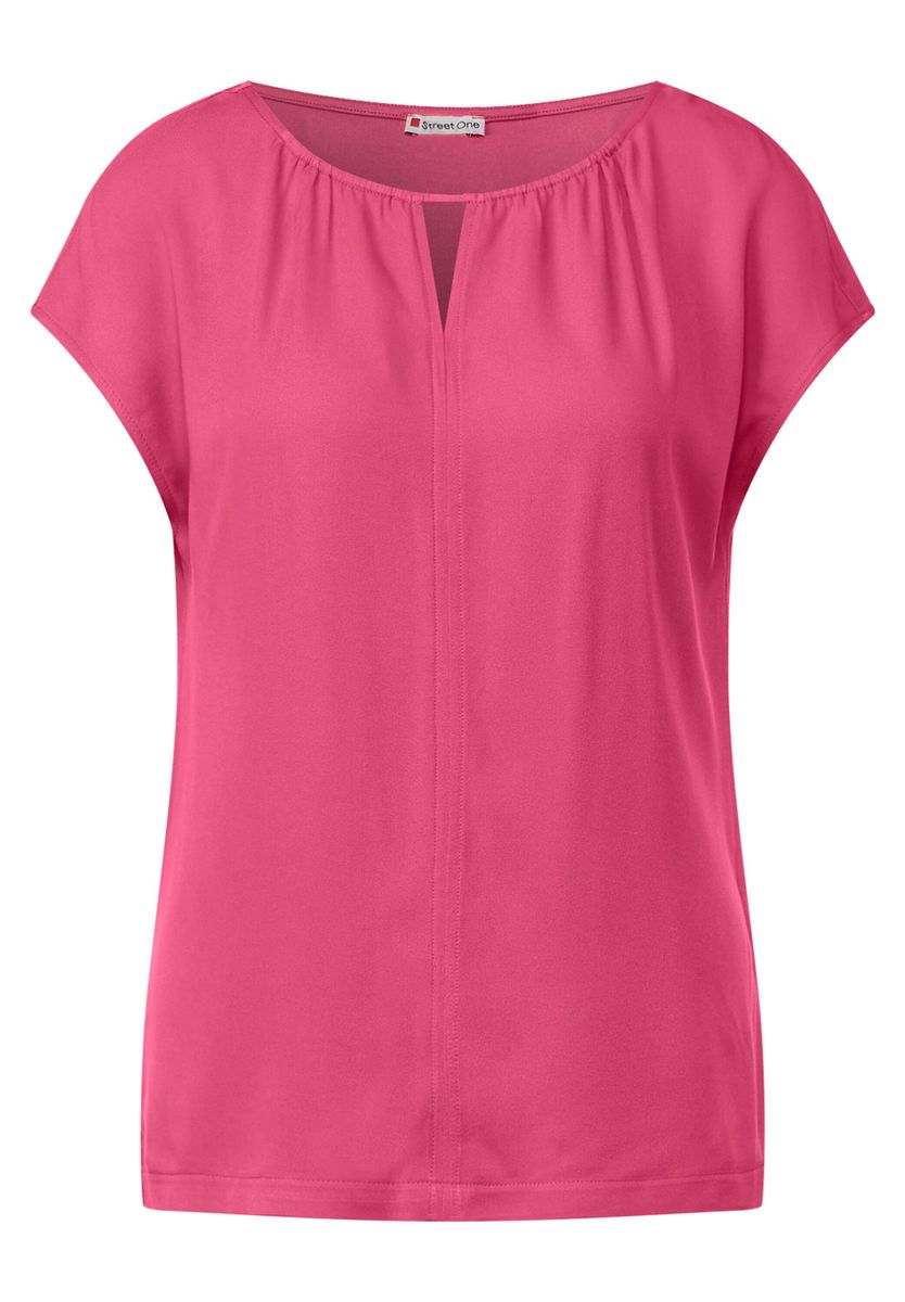 Materialmixshirt mit Cut-Out