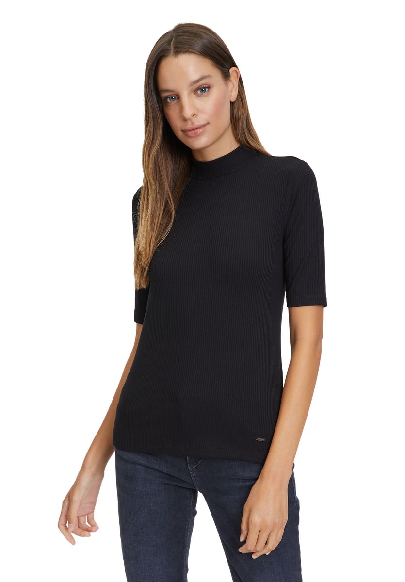 Basic Shirt