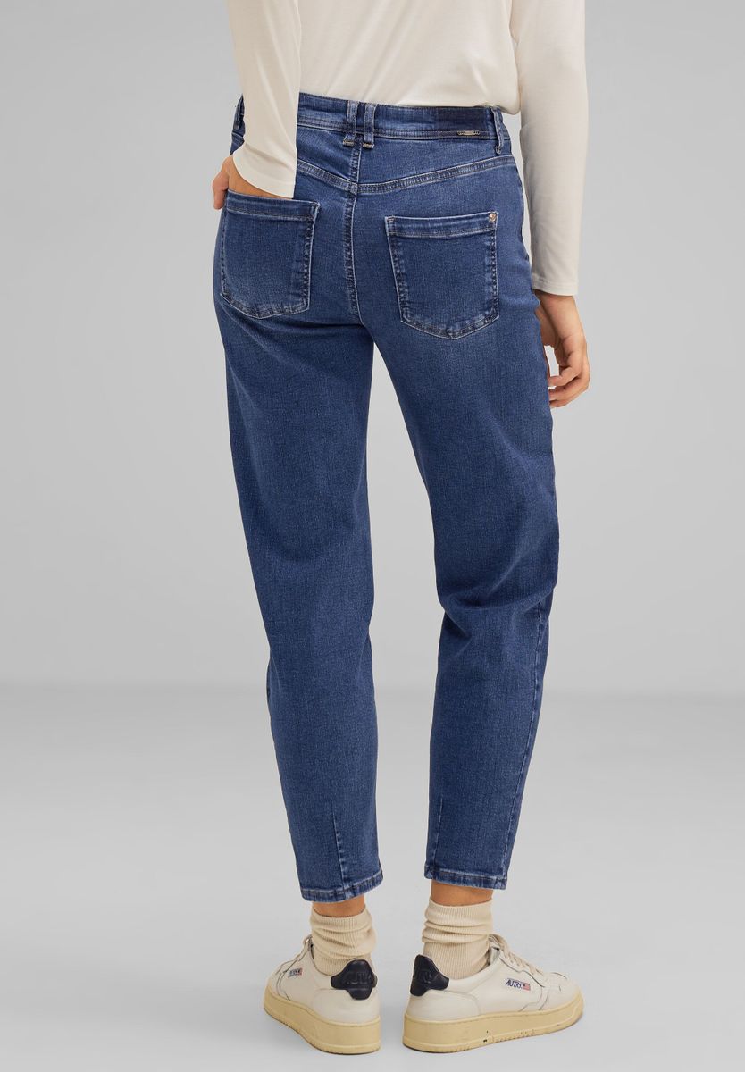 Loose Fit Ballon Jeans
