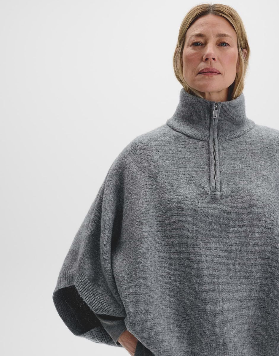 Brialo cape