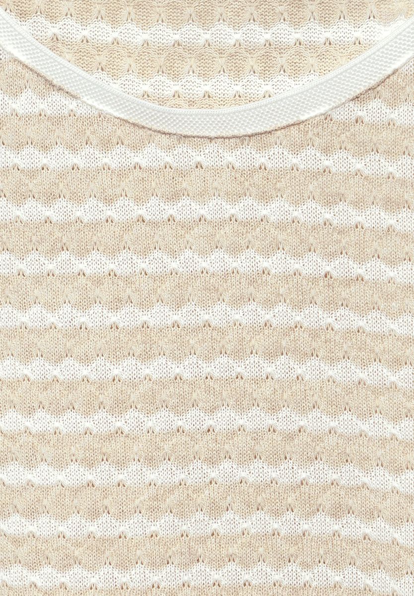 T-Shirt in Strickoptik