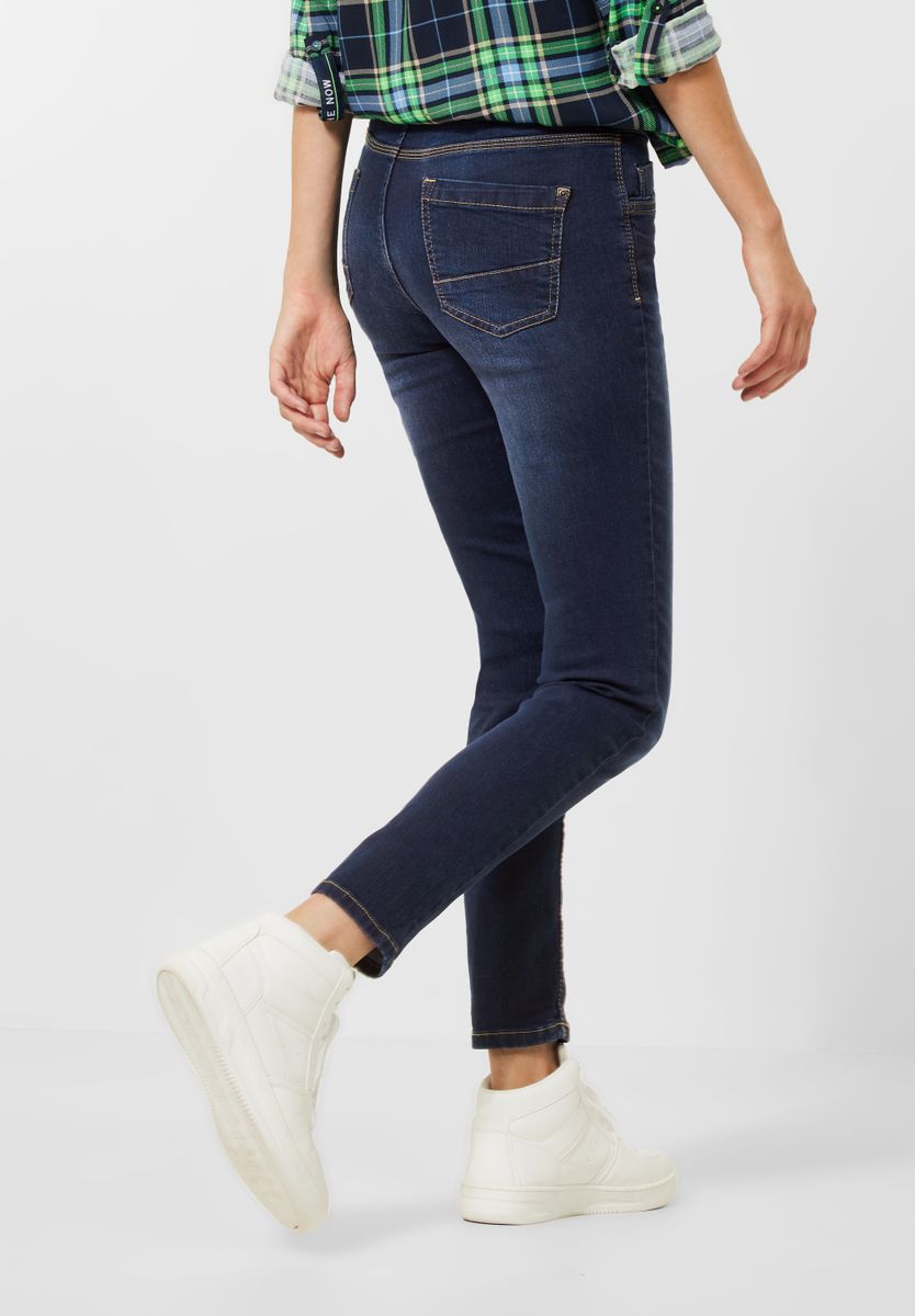Slim Fit Jeans