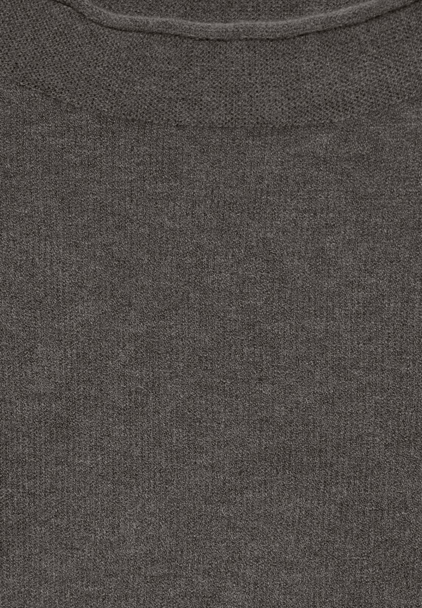 Pullover mit gerolltem Saum