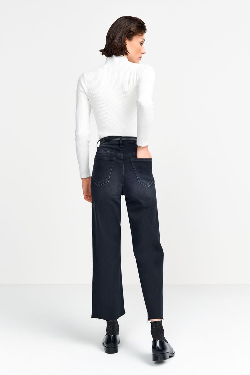 Turtle neck rib knit