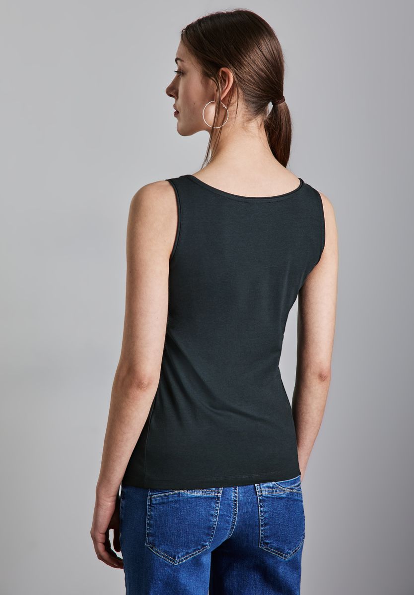 Basic Top in Unifarbe