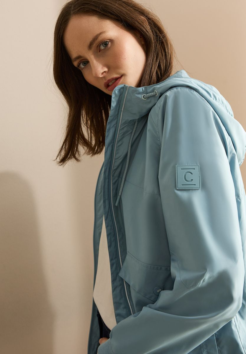 Windbreaker mit Taschen