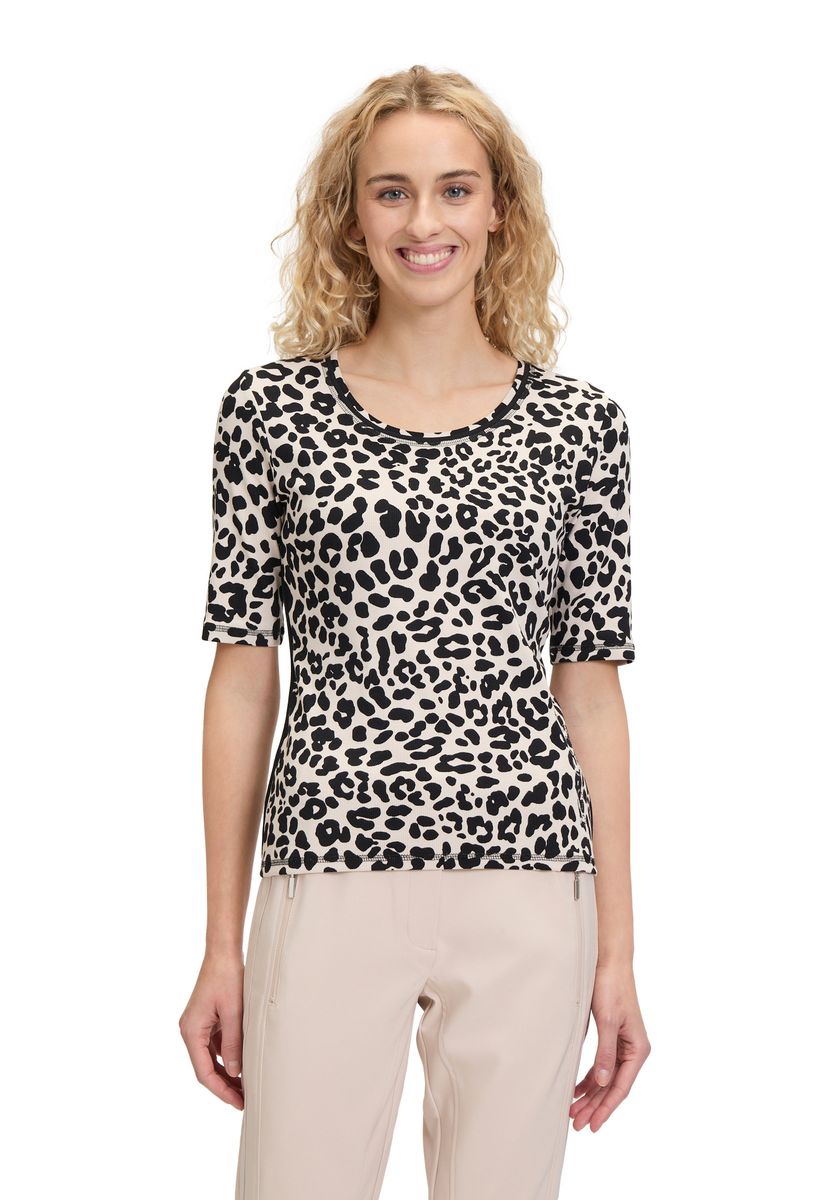 Basic Shirt