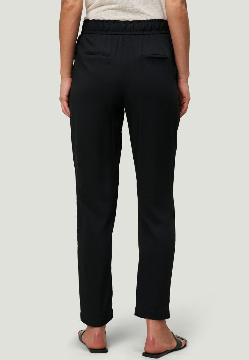 Schlupfhose