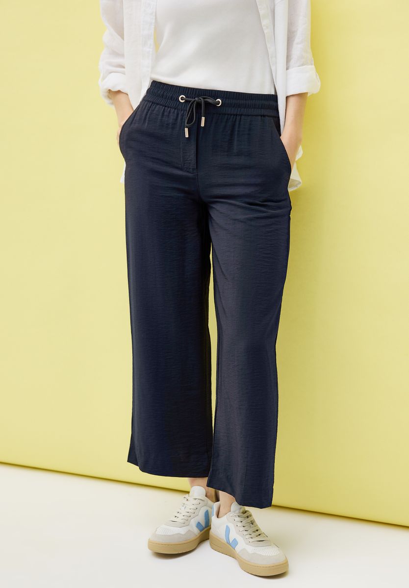 7/8 Wide Leg Hose