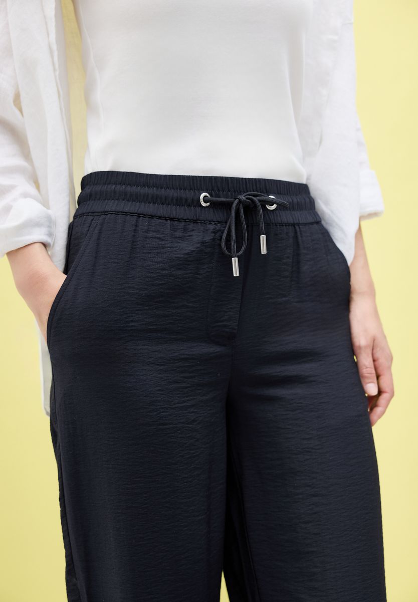 7/8 Wide Leg Hose