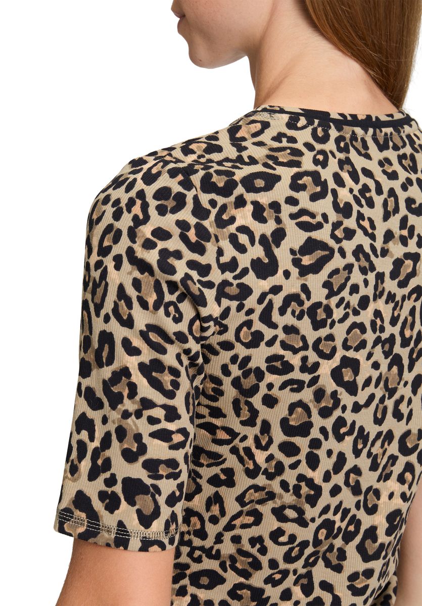 Basic Shirt
