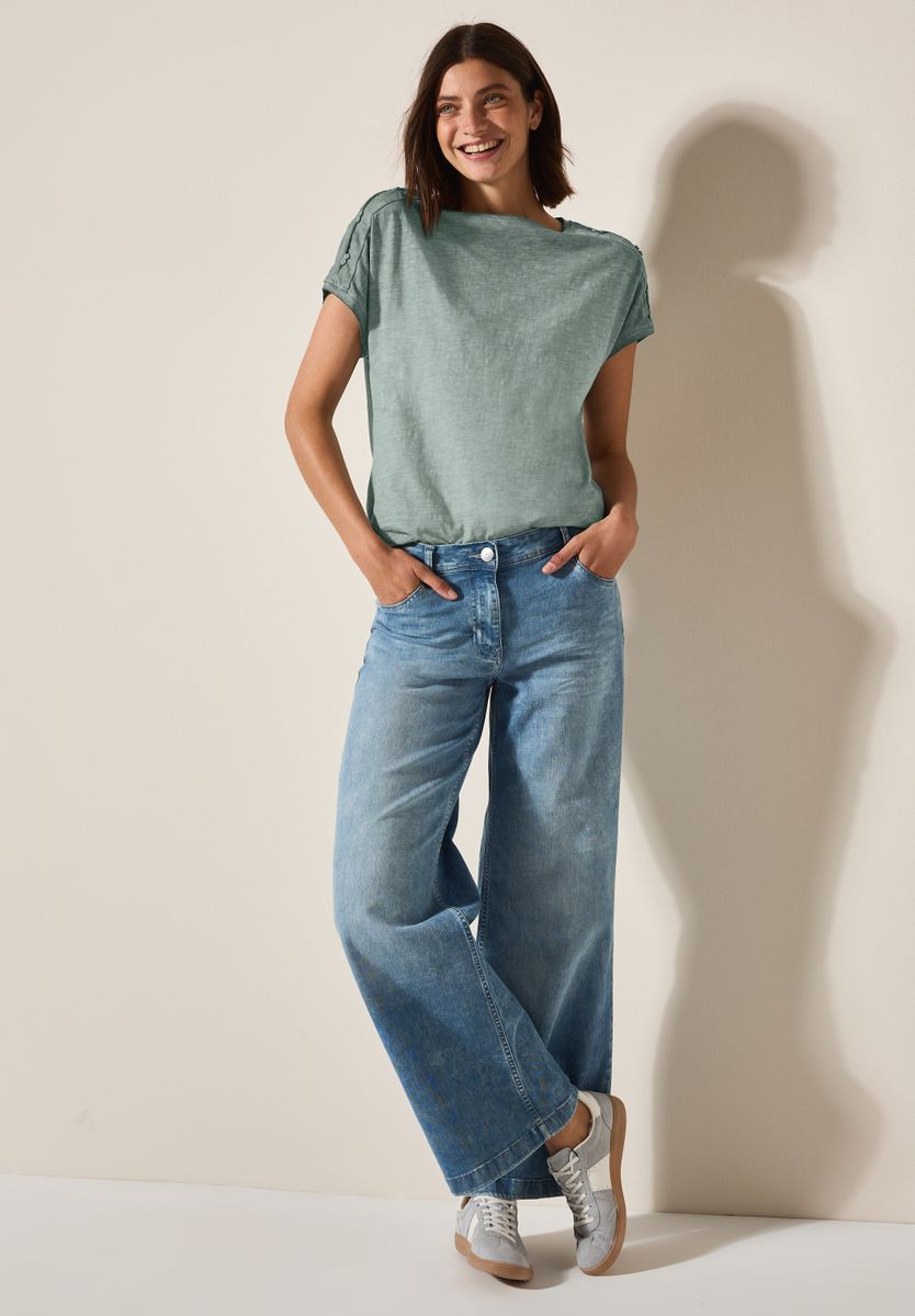T-Shirt mit Knopfdetail