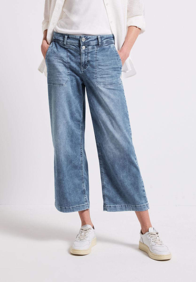 Wide Leg Jeans