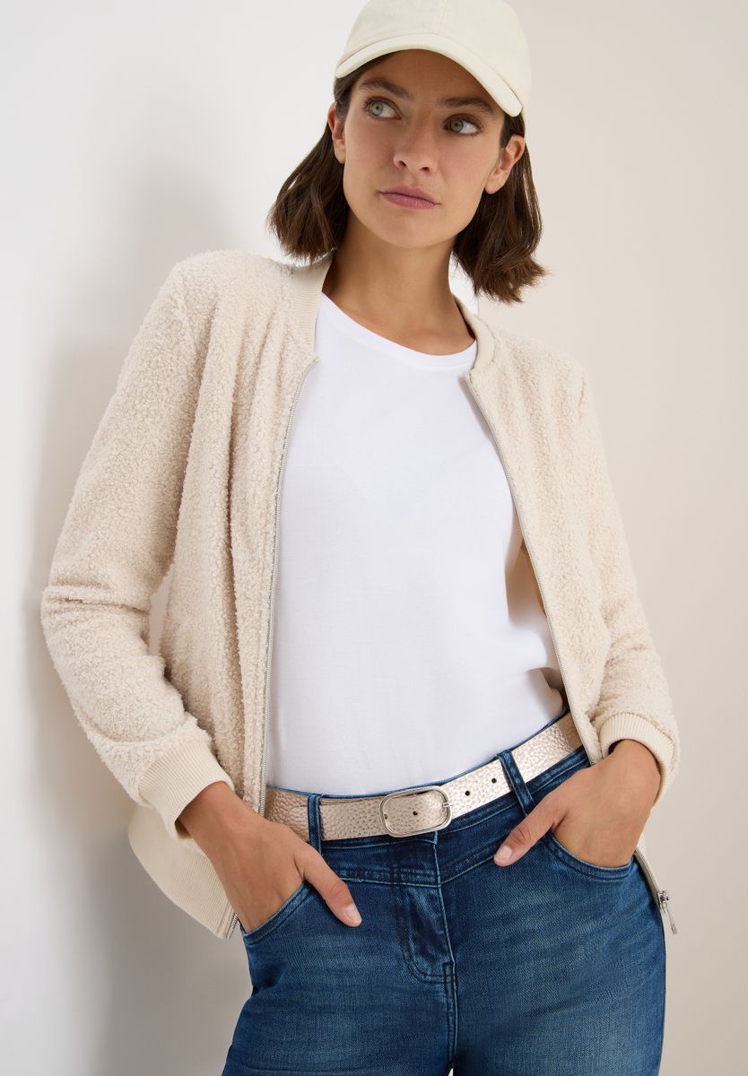 Glänzender Ledergürtel