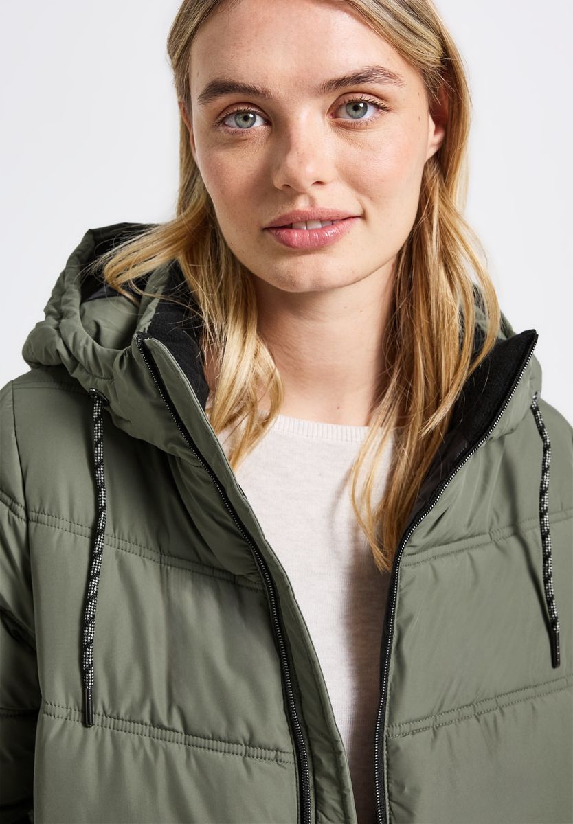 Lange Steppjacke