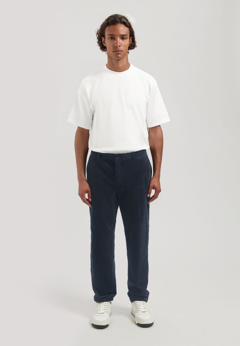 DS_Logan Lt. Wide Rib Chino