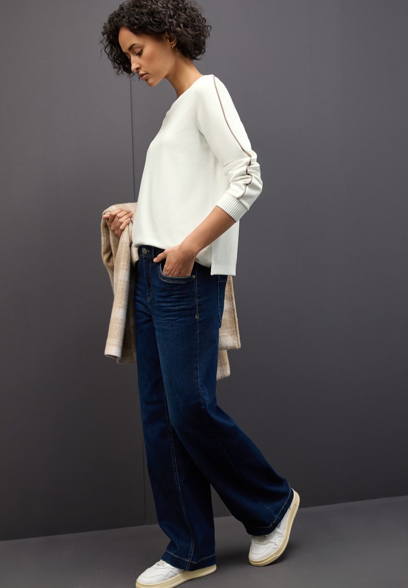 Shirt mit Tape Details