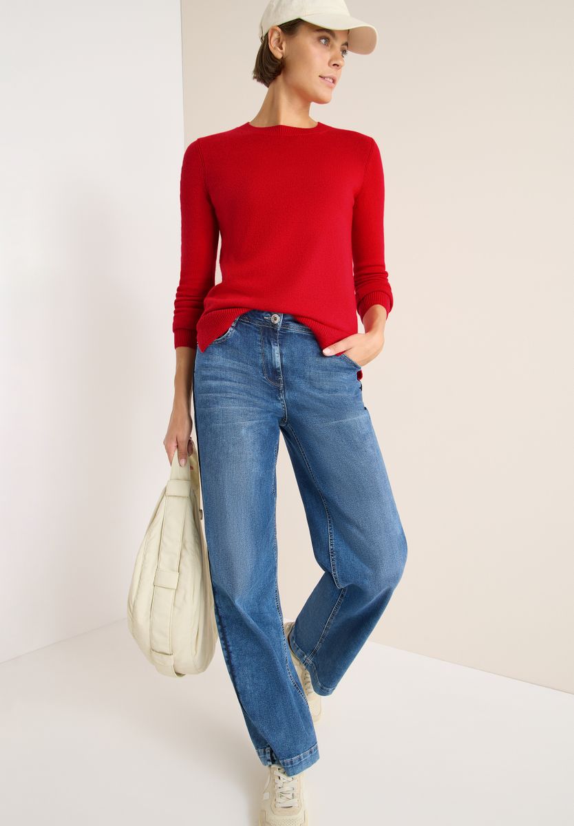 Pullover mit Strickdetail