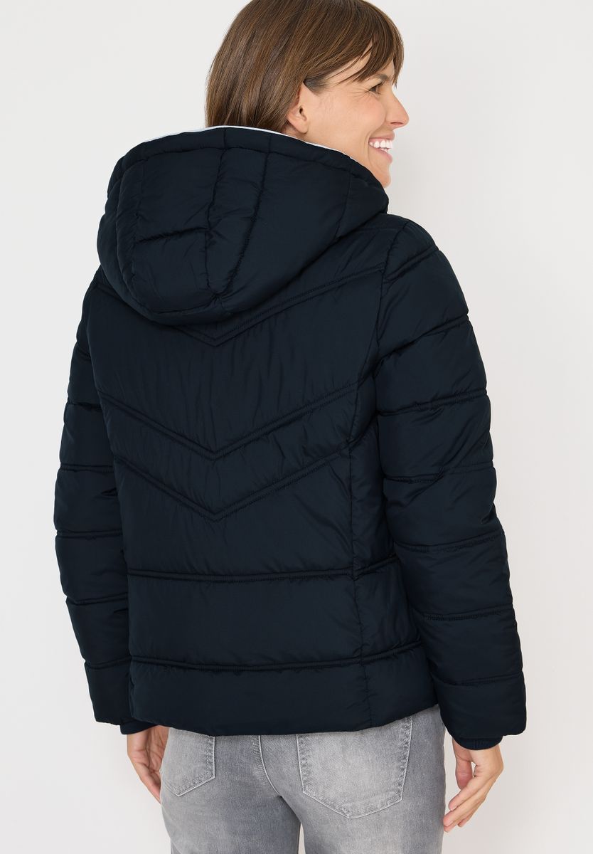 Steppjacke mit Kapuze
