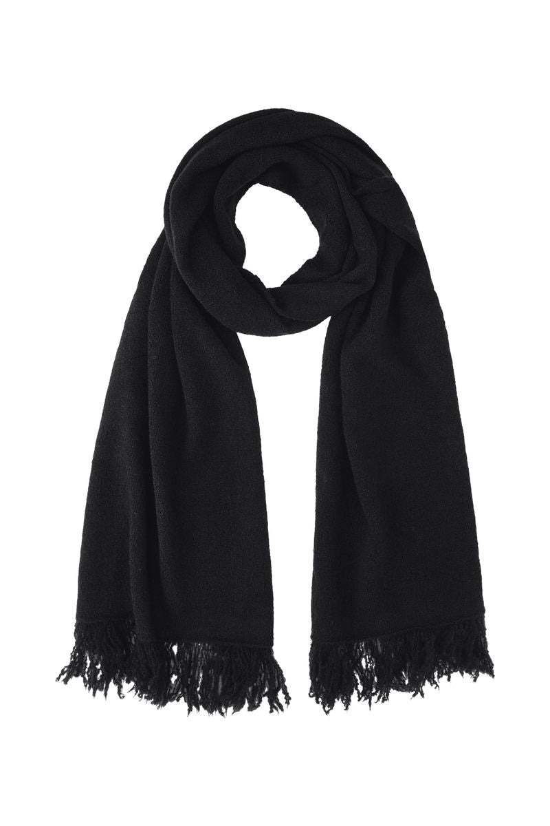 Knitted Scarf with Fringe Edge