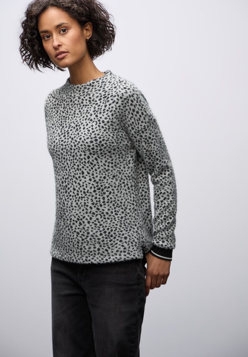 Kuscheliges Leo-Shirt