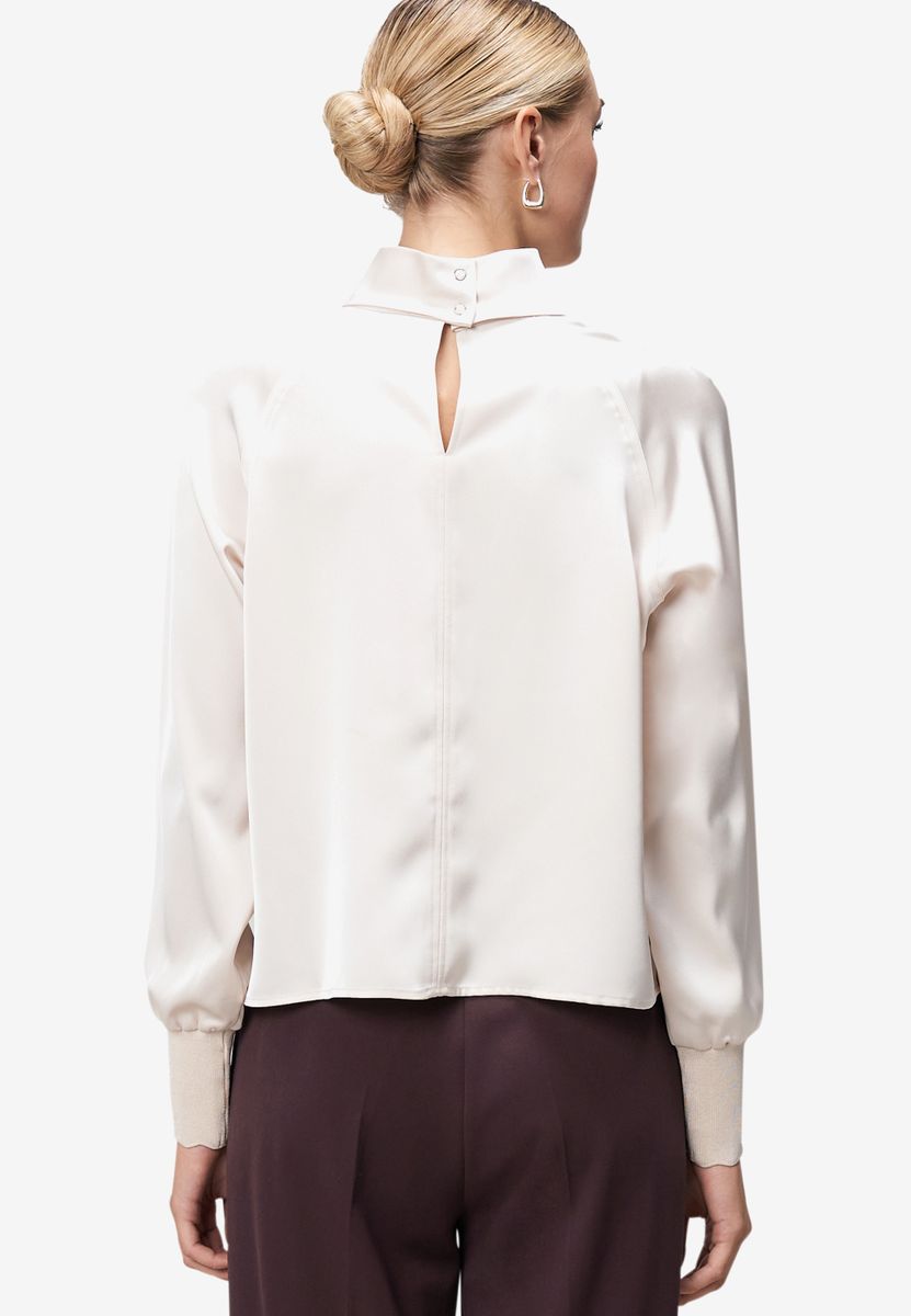 Satinbluse mit Stehkragen