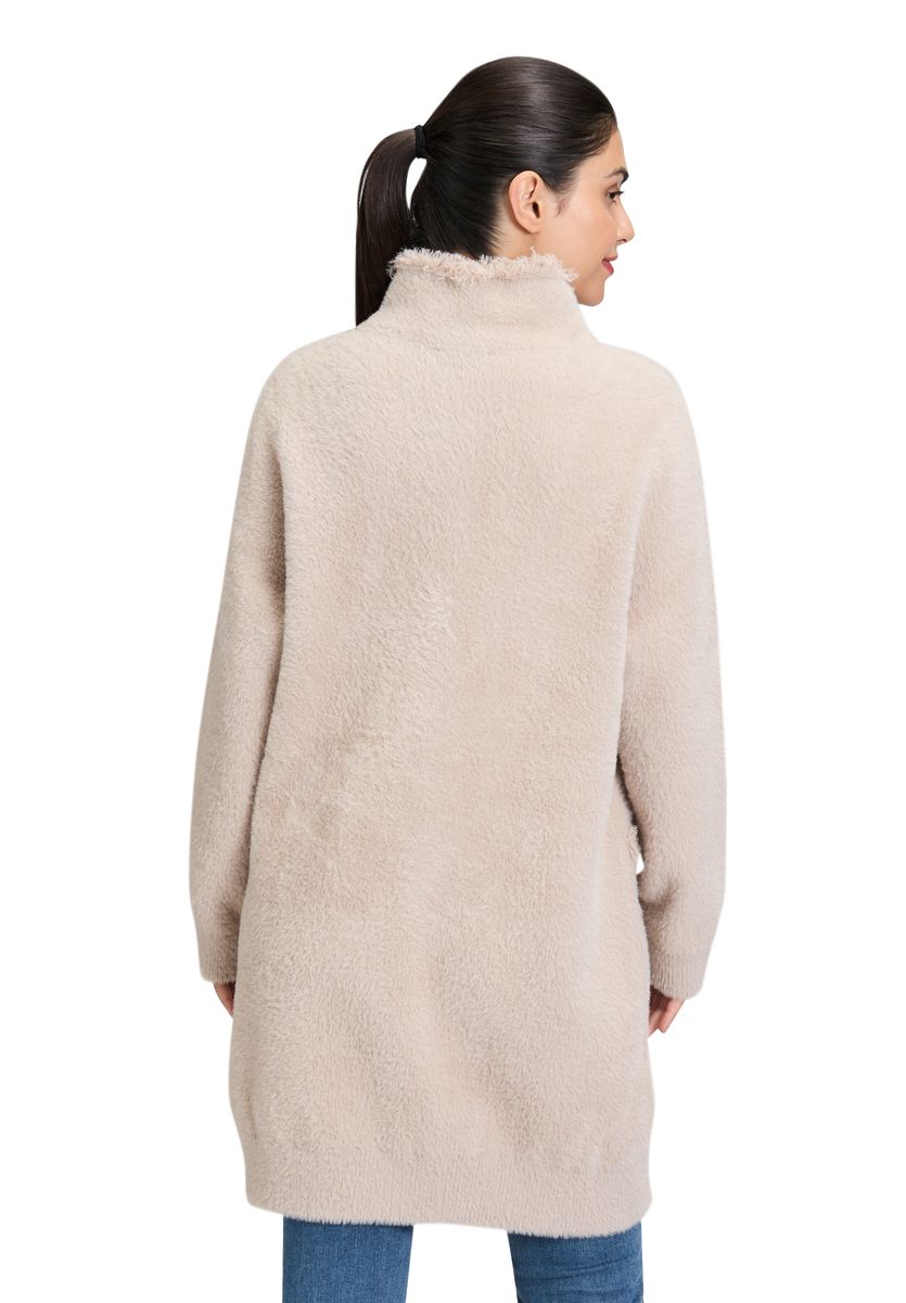 Winter-Strickjacke