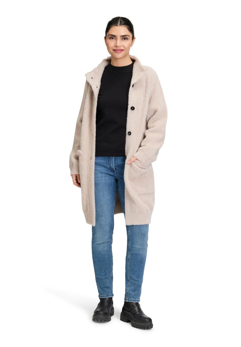 Winter-Strickjacke