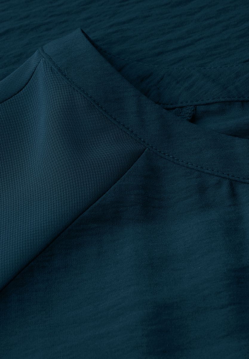 Kleid mit Mesh-Details