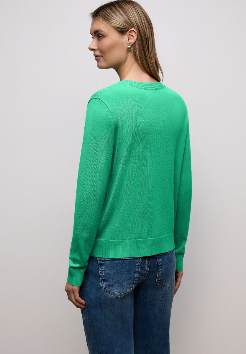 Basic Pullover