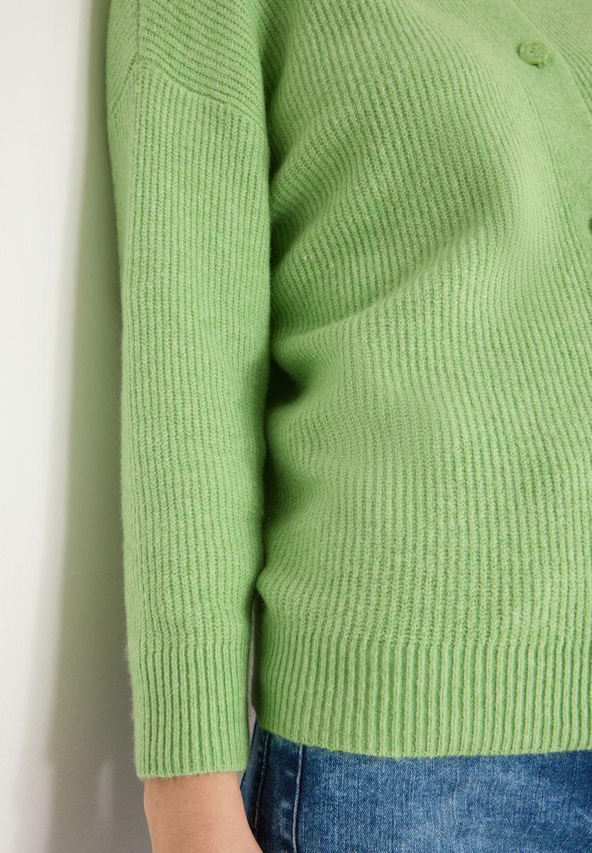 Kurzer Cardigan